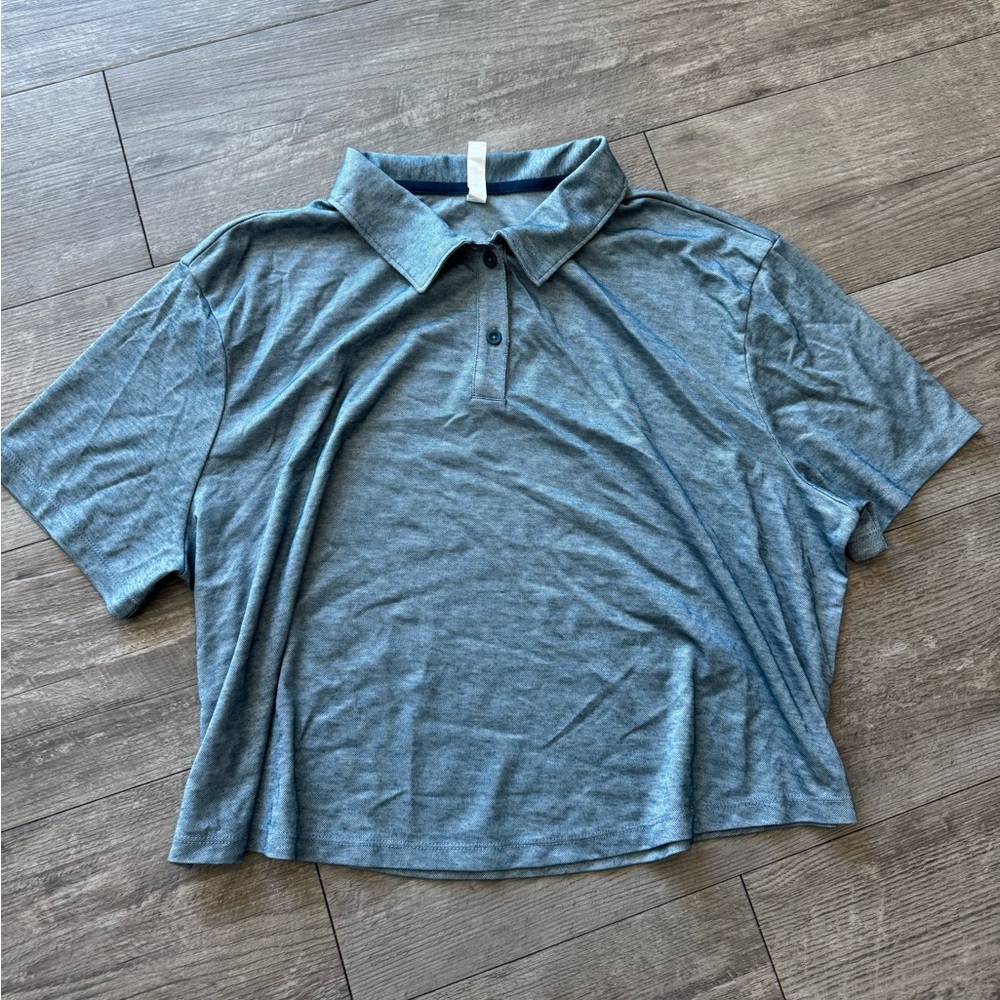 Zella Women's Blue Button Down crop Shirt
